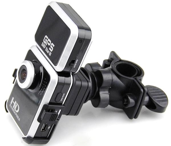 Видеорегистратор Drive-508GS в качестве экшн-камеры с креплением на руль мотоцикла или велосипеда