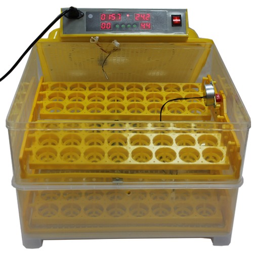 Крышка прибора полностью снимается, что упрощает загрузку яиц и обслуживание инкубатора