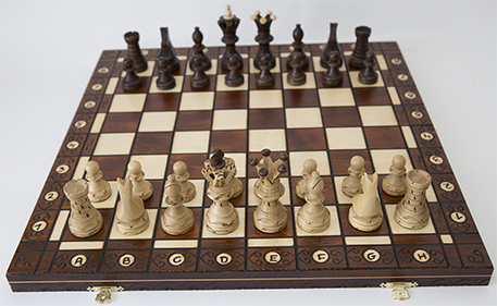 Шахматы Амбассадор порадуют каждого, кто ценит стильные качественные вещи