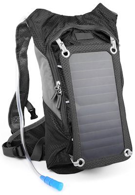 Рюкзак с закрепленной солнечной батареей