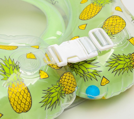Надувной круг на шею для купания детей Happy Baby "AQUAFUN" Pineapple