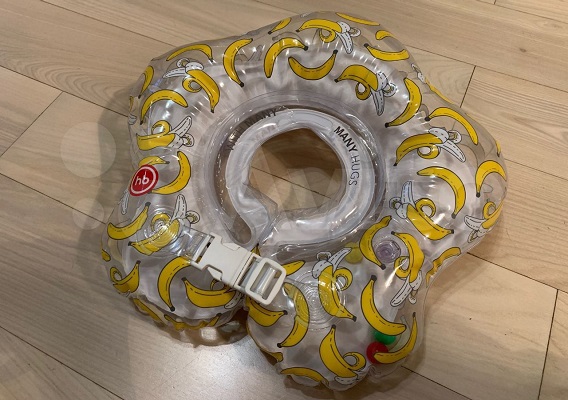 Надувной круг на шею для купания новорожденных Happy Baby "SWIMMER" Banana